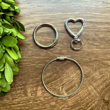 Load image into Gallery viewer, Waterbottle Name Charm