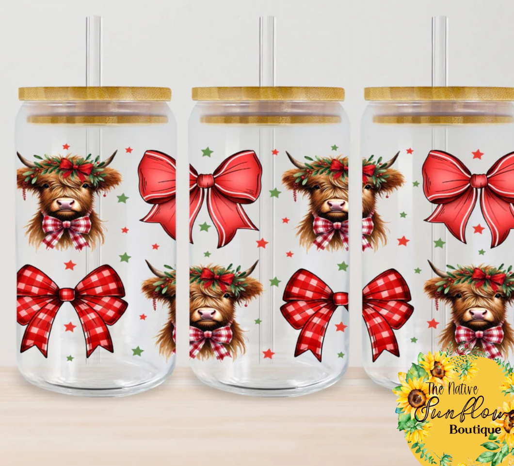 Christmas Highland Cow Glass Cup