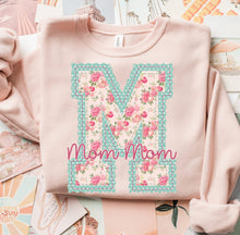 Load image into Gallery viewer, Sweet Vintage Name Mom Mom Adult Shirt
