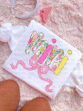 Load image into Gallery viewer, MINI Floral Youth Shirt
